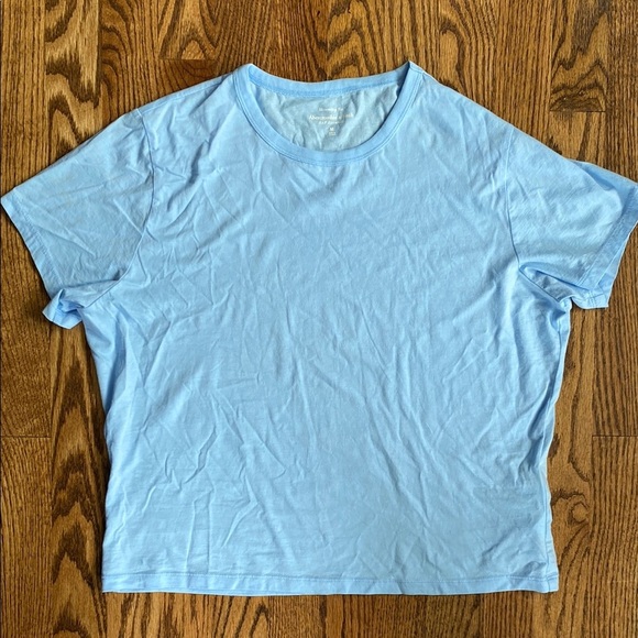 Light Blue Abercrombie&Fitch essentials skimming tee size M, great condition - Picture 1 of 7